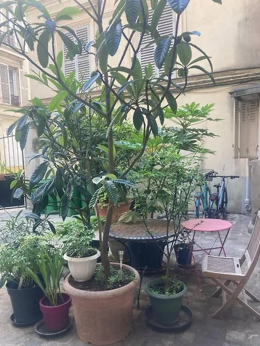 Appart Charmant A Montmartre Paříž